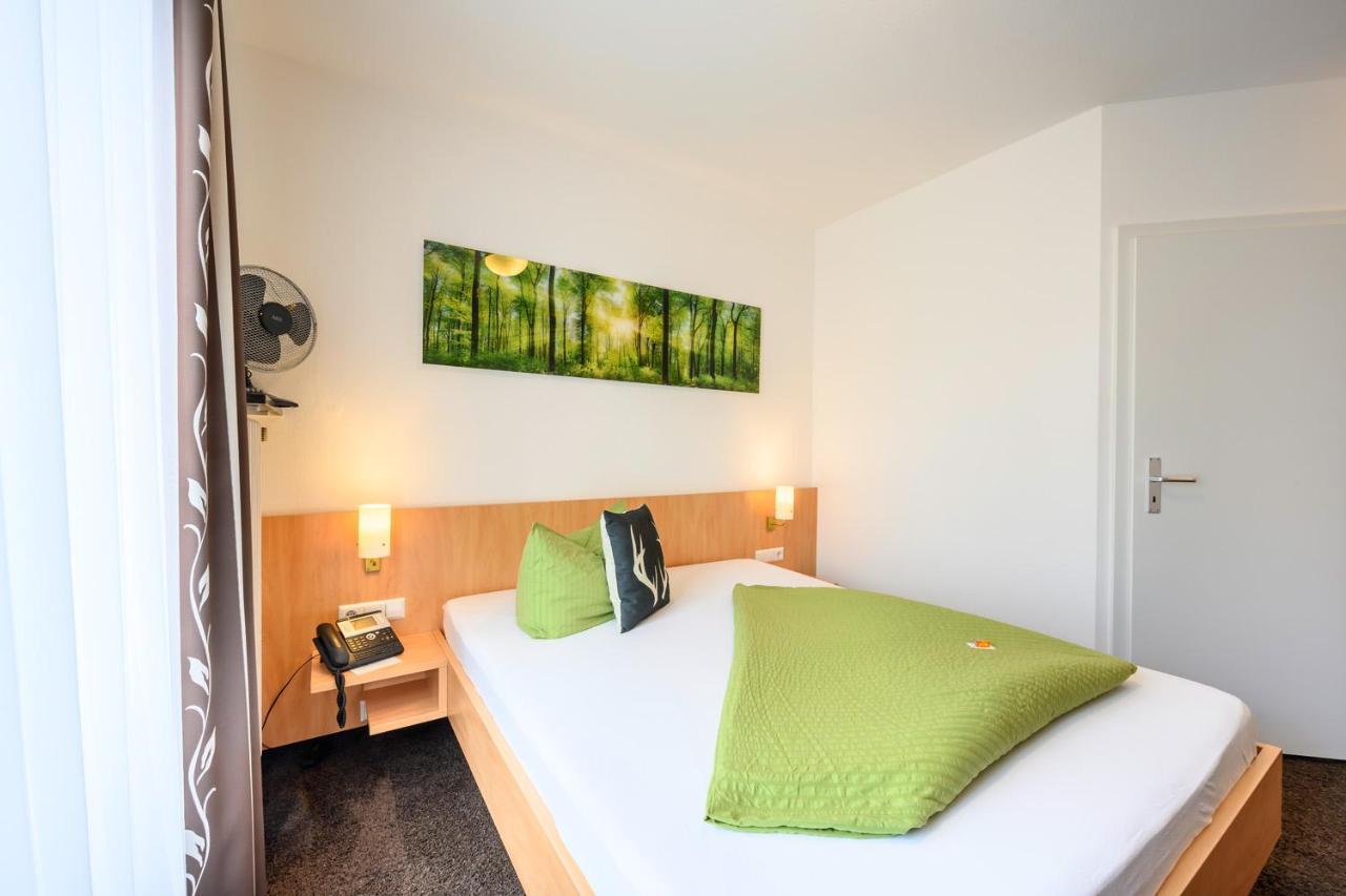 Hotel Goldener Hirsch Friedrichshafen Buitenkant foto