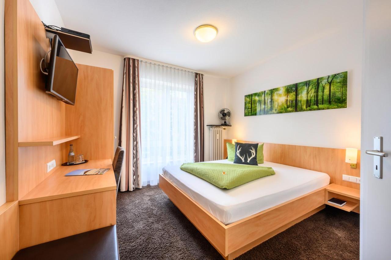 Hotel Goldener Hirsch Friedrichshafen Buitenkant foto